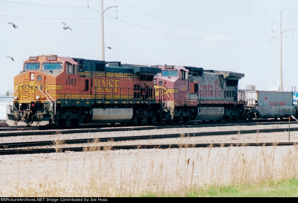 BNSF 4463 East